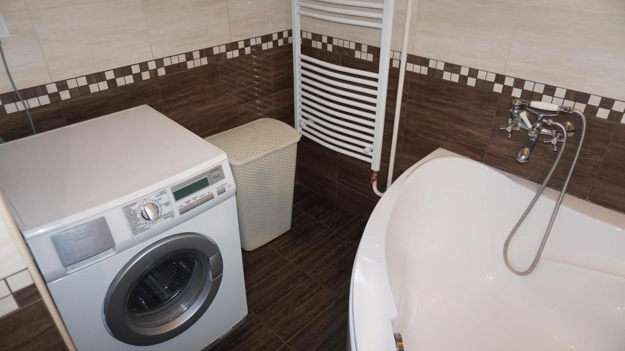 Edes Otthon Apartman ギュラ エクステリア 写真